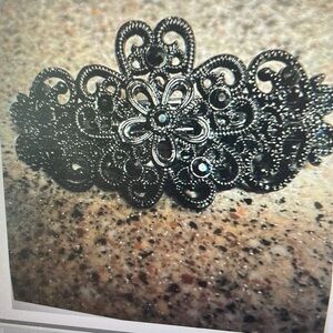 Black metal Ornate Barrette